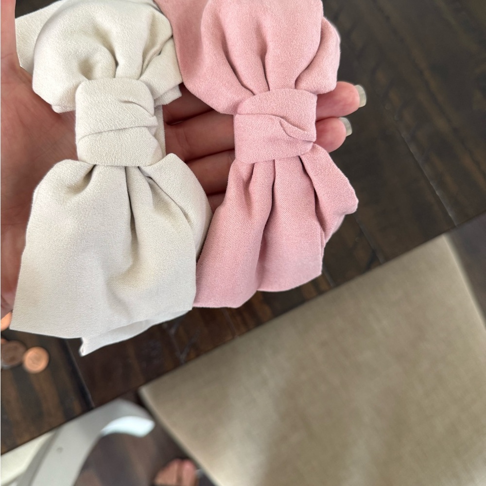 Claire's Pink and Cream Hair Bows